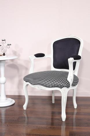 Bergre de style Louis XV Alexia ralise en Chne massif  Tissu AMC Finition Ivoire lgrement patin SEULEMENT 1 DISPONIBLE