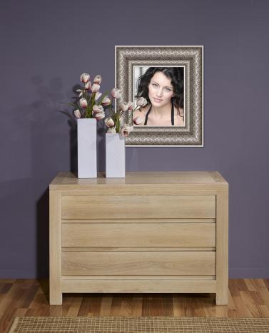 Commode 3 tiroirs ralise en Chne Massif de style Contemporain 