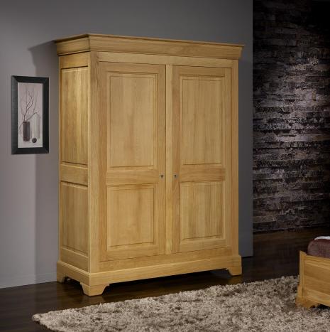 Armoire 2 portes  Salom ralise en Chne Massif de style Louis Philippe Finition Chne Bross Naturel 