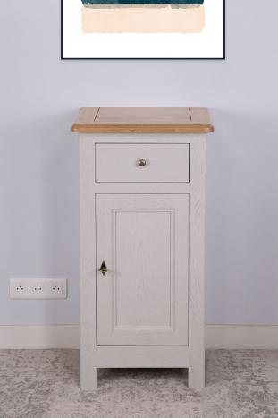 Meuble de rangement ou tlphone Yann ralis en Chne Massif de style Louis Philippe Campagnard