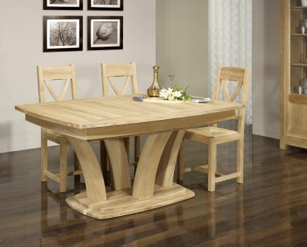 Table de repas Contemporaine ralise en Chne massif Finition Chne Bross Naturel