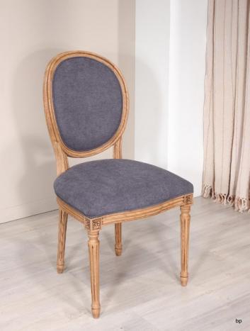 Chaise Simon ralise en Chne Massif de style Louis XVI 