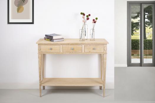 Console Lucas ralise en chne de style Directoire SEULEMENT 1 DISPONIBLE