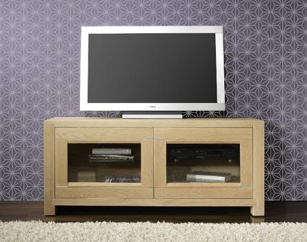 Meuble TV 2 portes Vitres Loann ralis en chne massif de style Contemporain Finition Chne Bross Naturel