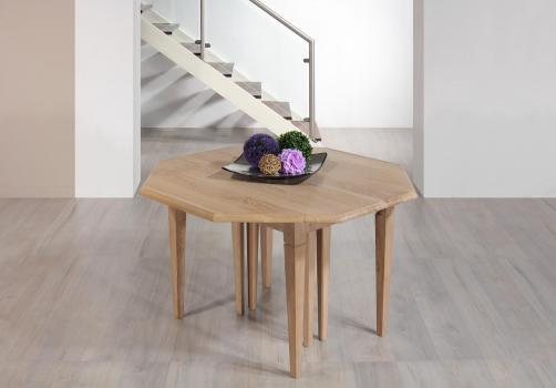Table  volets octogonal,  ralise en chne massif de style Louis Philippe 7 allonges de 40 cm Chne bross Blanchi