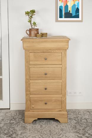 Chiffonnier 5 tiroirs ralis en chne massif de style Louis Philippe