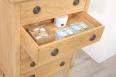 Commode 5 tiroirs Yvan ralise en Chne de style Directoire Finition chne bross naturel patin SEULEMENT 1 DISPONIBLE