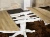 Table ronde pied central ralise en Chne Massif de style Louis Philippe DIAMETRE 120 + 2 allonges de 40 cm 