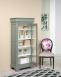 Vitrine 1 porte Angelo ralise en Chne Massif de style Louis Philippe Finition chne Bross Vert antik et Ivoire