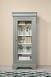 Vitrine 1 porte Angelo ralise en Chne Massif de style Louis Philippe Finition chne Bross Vert antik et Ivoire