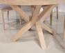 Table ronde Contemporaine Romain, diamtre 130 cm ralise en chne avec un pieds central et 1 allonge portefeuille de 50 cm