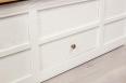Table Bar Jules ralise en Chne de style Louis Philippe Finition Chne Bross Ivoire pour le corps Plateau Chne Naturel 